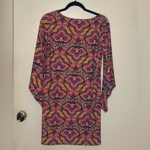 Aryeh dress size medium 
Mid length